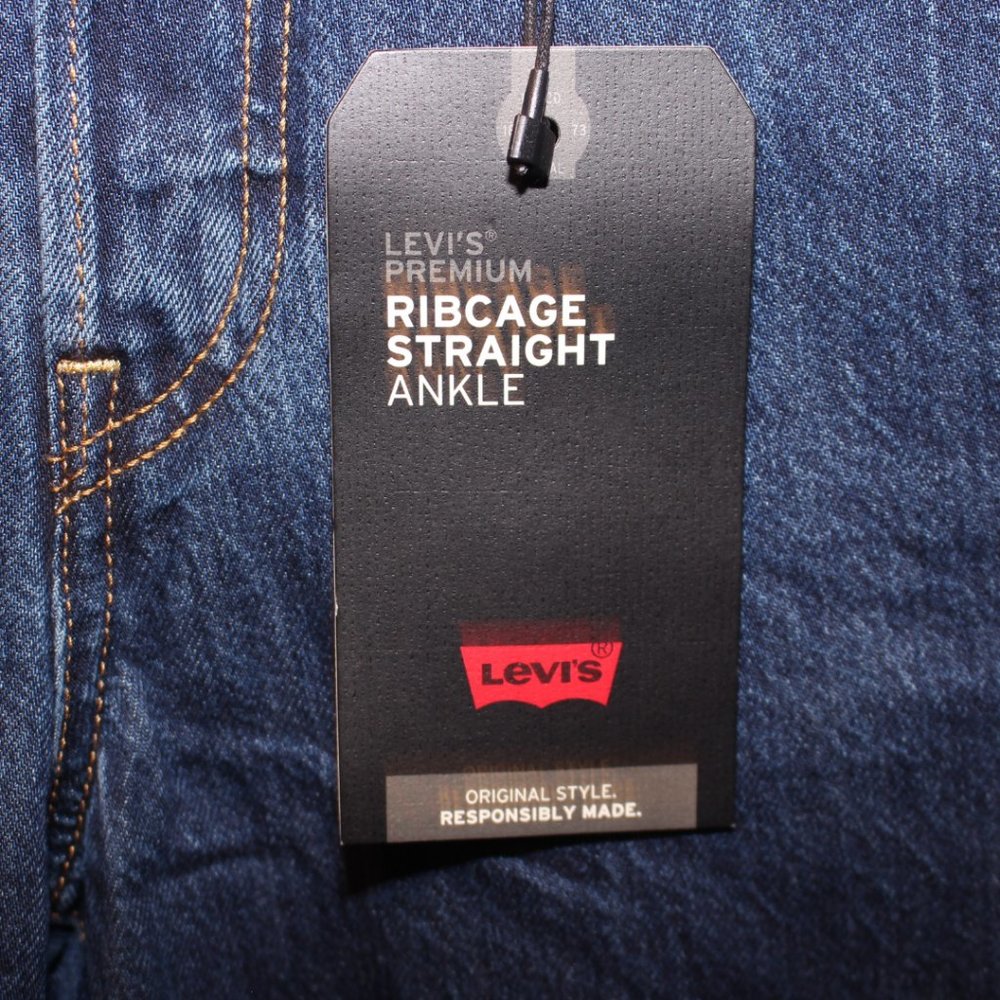 NWT Levi's Ribcage Straight Ankle Crop Jeans Size 29 x 27 - Picture 12 of 13